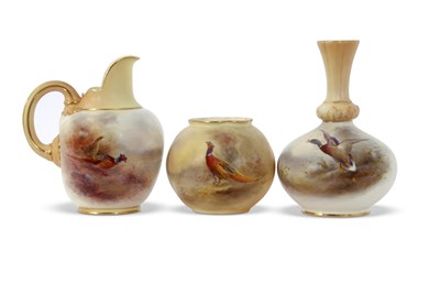 Lot 55 - Group of early 20th century Royal Worcester...