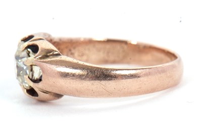 Lot 29 - A single stone diamond ring, with an old mine...
