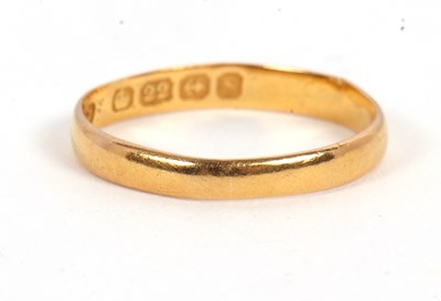 Lot 160 - A 22ct wedding band, hallmarked Birmingham...