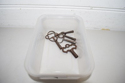 Lot 103 - BOX OF CLOCK KEYS
