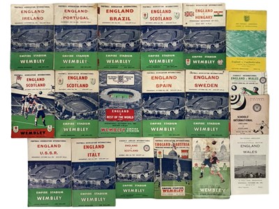 Lot 170 - A collection of England internationals...