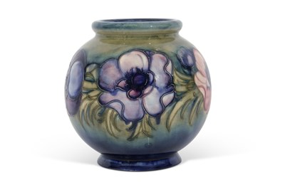 Lot 172 - Mid-20th century globular Moorcroft vase...