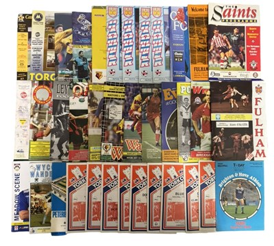 Lot 173 - A large collection of various vintage football...