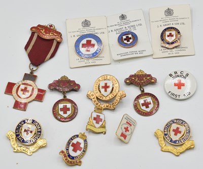 Lot 116 - Quantity of 20th Century British red cross...