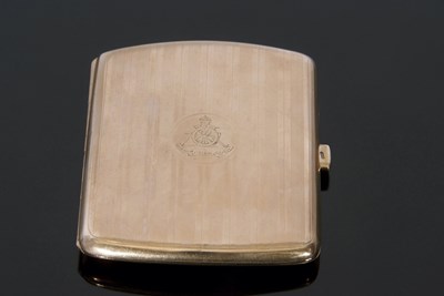 Lot 330 - 9ct gold cigarette case of shaped rectangular...