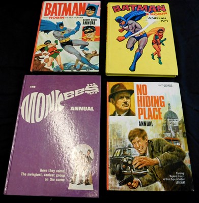Lot 2 - THE MONKEES ANNUAL, Century 21, 1967, 4to,...