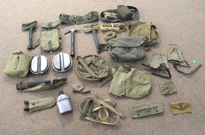 Lot 97 - Quantity of Second World War American webbing...