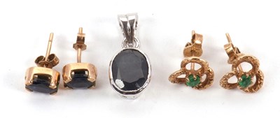 Lot 131 - Two pairs of earrings and a pendant: to...