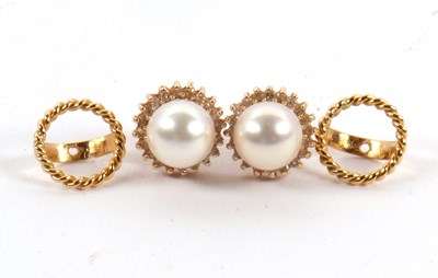 Lot 101 - A pair of adaptable cultured pearl earrings,...