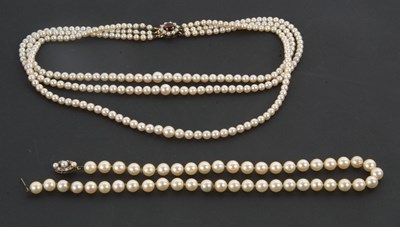 Lot 237 - Two cultured pearl necklaces: to include a...
