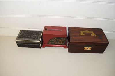 Lot 76 - MIXED LOT : SMALL 19TH CENTURY MAHOGANY...