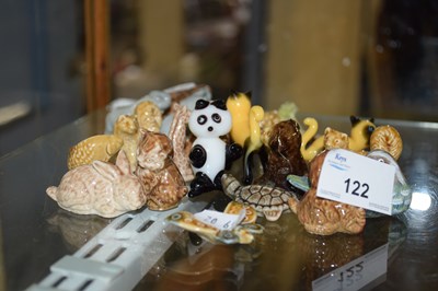 Lot 122 - MIXED LOT : VARIOUS WADE WHIMSIES AND SMALL...