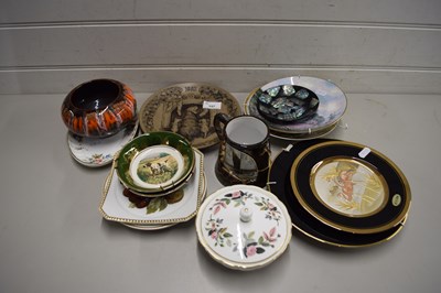 Lot 157 - MIXED LOT : YARMOUTH POTTERY TANKARD, VARIOUS...