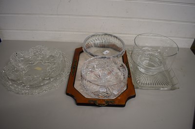 Lot 228 - MIXED LOT : VARIOUS GLASS BOWLS, WOOD FRAMED...