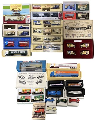 Lot 141 - A collection of various boxed die-cast...