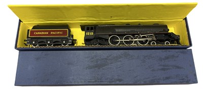 Lot 33 - A Hornby Dublo 00 gauge Canadian Pacific 4-6-2...