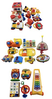 Lot 292 - A large collection of vintage TOMY, Little...