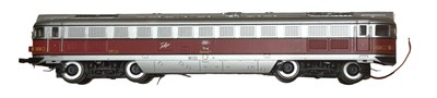 Lot 74 - A Talgo 00 gauge engine and 2-part coaches