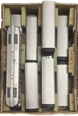 Lot 74 - A Talgo 00 gauge engine and 2-part coaches