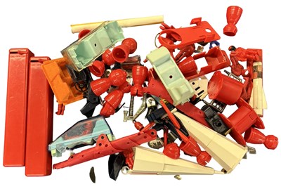Lot 270 - A collection of scarce vintage Space Meccano