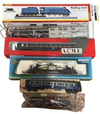 Lot 64 - One box of various 00 gauge rolling stock