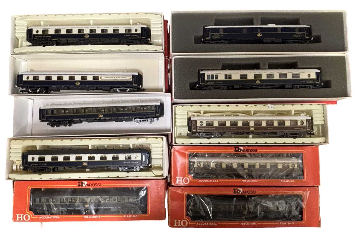 Lot 53 - A mixed collection of various boxed Rivarossi...