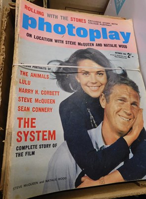 Lot 600 - Box: circa 75 copies PHOTOPLAY magazine, film...