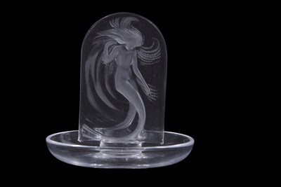 Lot 7 - A Lalique pin dish in the Naiade pattern with...