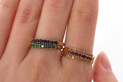 Lot 10 - A 14K interchangeable gemset ring, the two row...