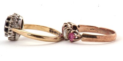 Lot 75 - Two gemset rings: to include a 9ct sapphire...