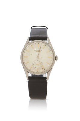 Lot 224 - A gents Longines wristwatch reference 6666-14,...