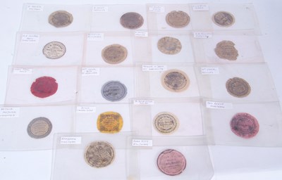 Lot 282a - Mixed lot of 18 various pocket watch...