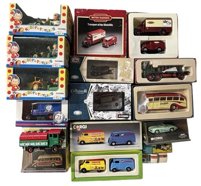 Lot 152 - A mixed collection of various boxed Corgi...