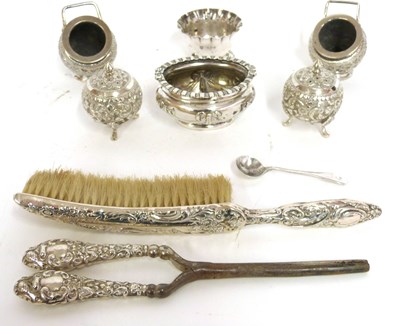 Lot 190a - Mixed Lot: Birmingham silver open salt of oval...