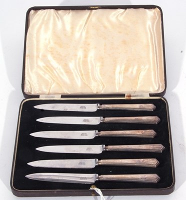 Lot 211 - Cased Art Deco set of silver handled fruit...