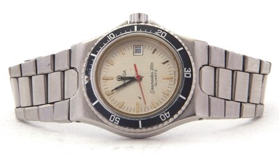 Lot 207 - A ladies Omega Seamaster 120M quartz 1380...