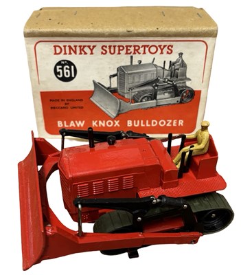 Lot 117 - A boxed Dinky Supertoys 561 Blaw Knox Bulldozer