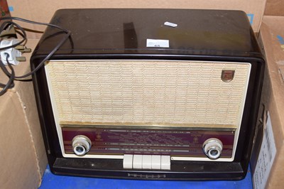 Lot 65 - A vintage Pye radio