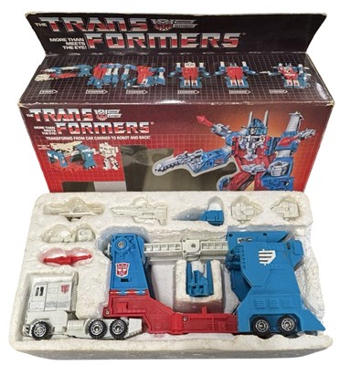 Lot 86 - A boxed 1985 Transformers Optimus Prime play...