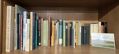 Lot 105 - JAPAN. A library of Japan art reference books....