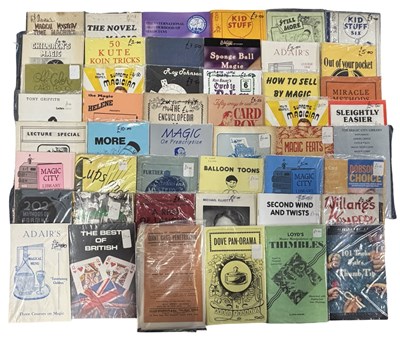 Lot 1131 - ONE PACKET: Magic, magic tricks, illusions,...