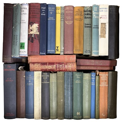 Lot 813 - A large collection of cloth and pictorial...