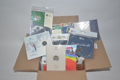 Lot 318 - Royal Mint; Collection of Uncirculated Commemorative £2 Coins