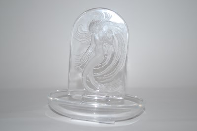 Lot 232 - A Lalique pin dish in the Naiade pattern with...