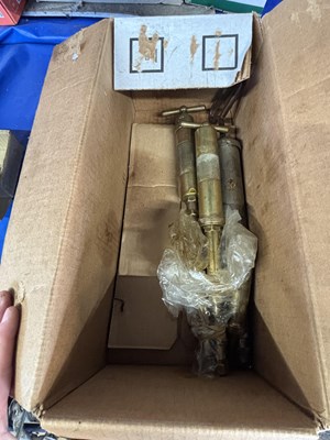 Lot 90 - Box containing two vintage brass grease guns