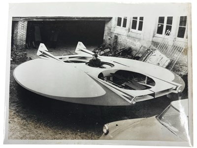 Lot 143 - FIRST FRENCH FLYING SAUCER Hovercraft...