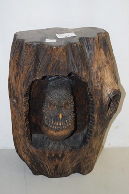 Lot 37 - A wooden carving of an owl