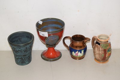 Lot 43 - Mixed group of ceramics including a small...