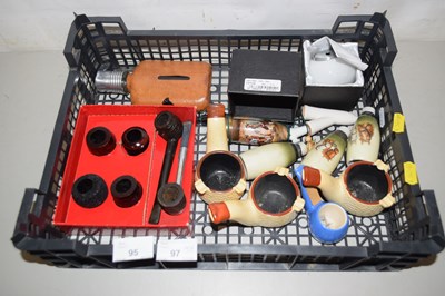 Lot 95 - Box of mixed items to include various...