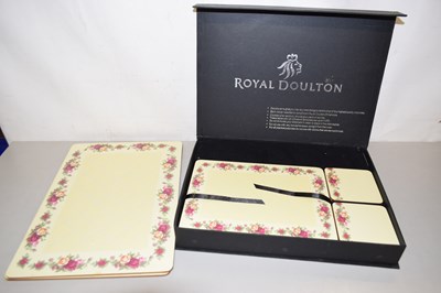 Lot 121 - A boxed set of Royal Doulton place mats